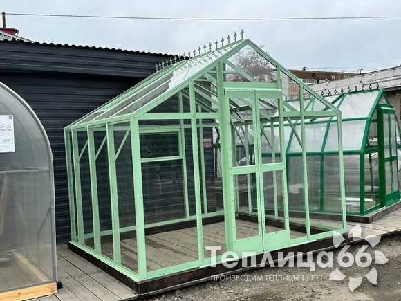 Теплица Рада Гарденикс 3 С (под стекло), ширина 3 м